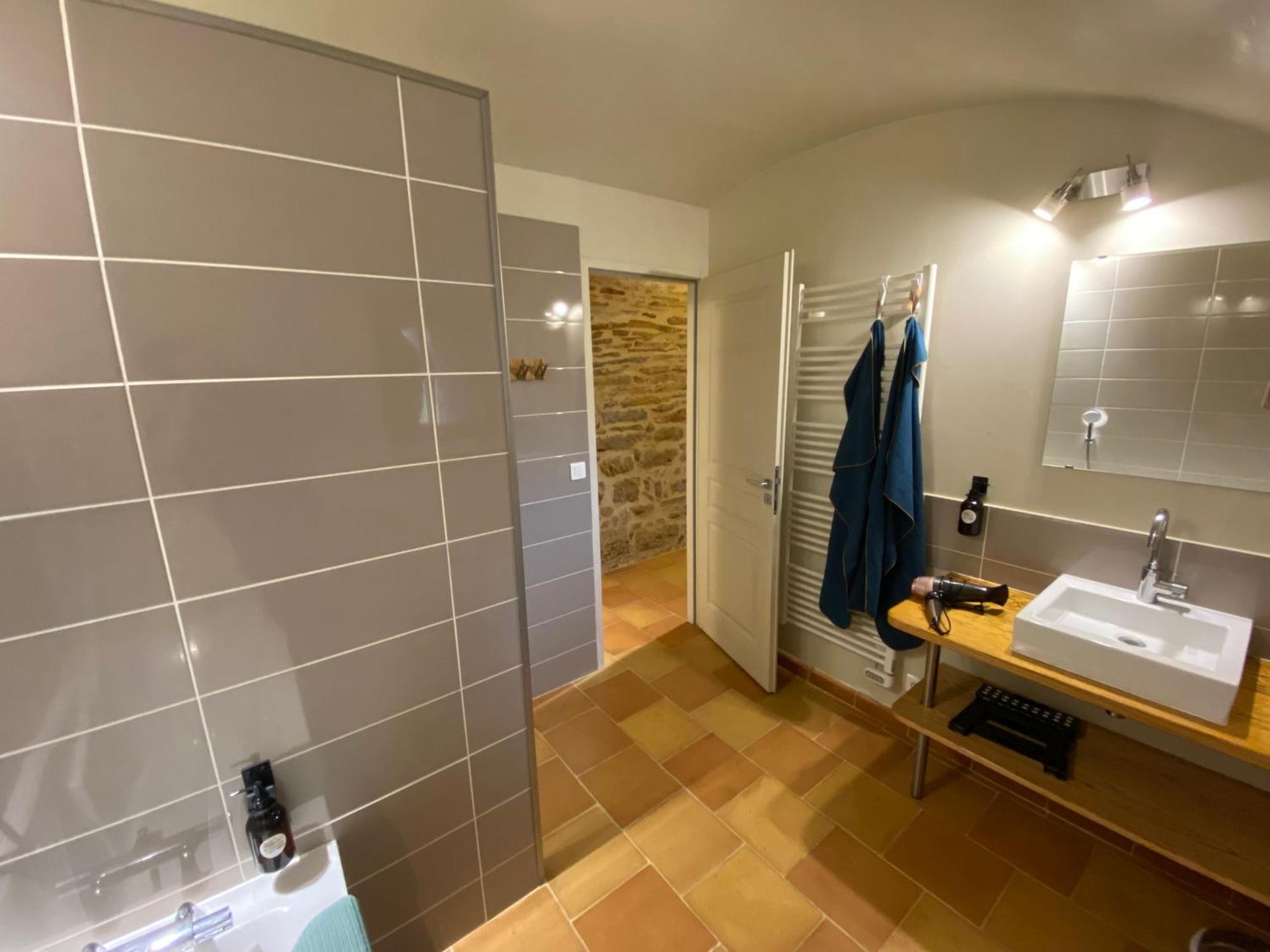 Les Caselles, Gite Et Maison D'Hotes Saint-Beauzely Exterior foto